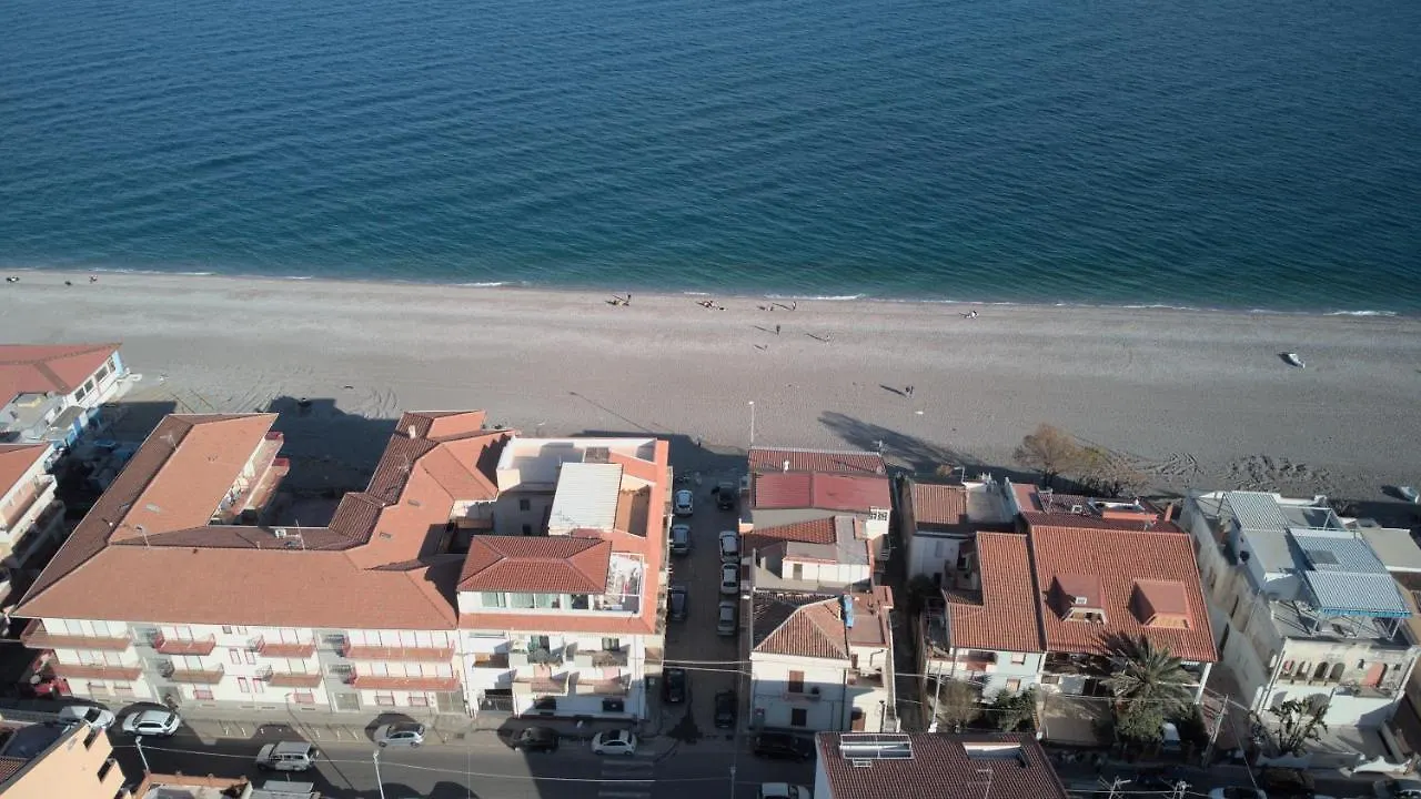 马斯卡利La Casa Al Mare Di Pippo公寓 0*, 马斯卡利 意大利